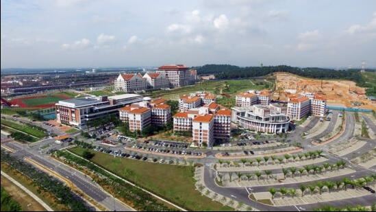 中国首个海外大学厦门大学马来西亚分校投用
