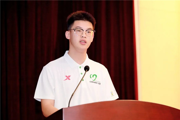 武侯区举行大运会武侯赛区城市志愿者誓师大会暨“伙伴计划”志愿者培训