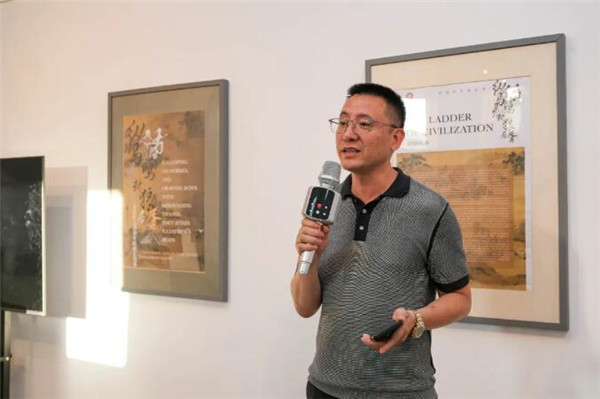 《从武状元到将军的成长档案》图片展在希腊开幕